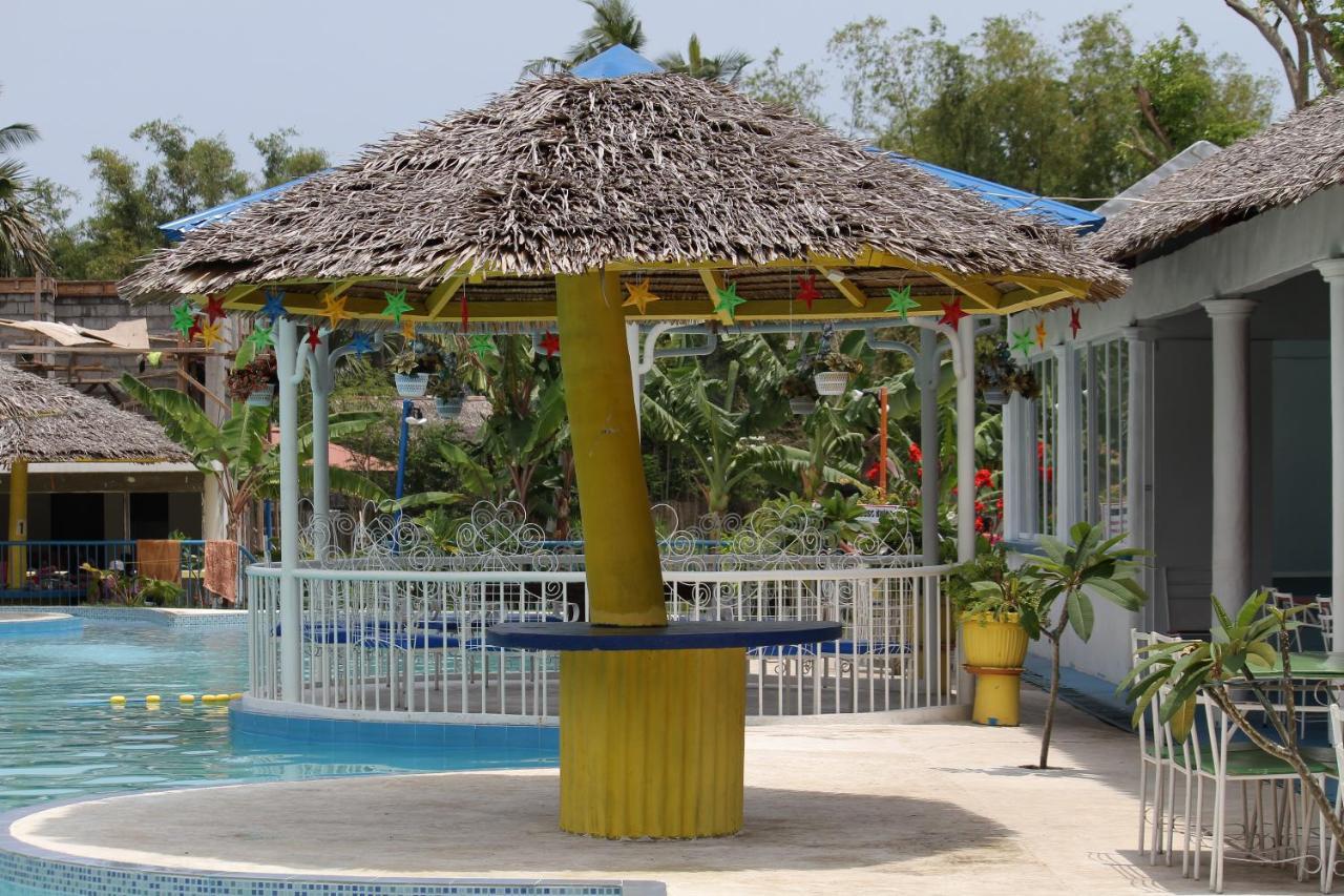 Sweetwater Resort Zamboanguita  外观 照片